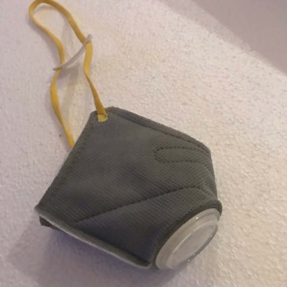 Gas mask for pet dog small virus medical costume apocalypse zombie humor gag - Picture 4 of 7